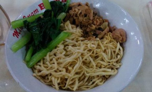 Menyantap 7 Mie Ayam Enak di Kota Depok