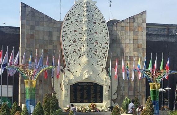 monumen bom legian bali, museum tugu peringatan ground zero