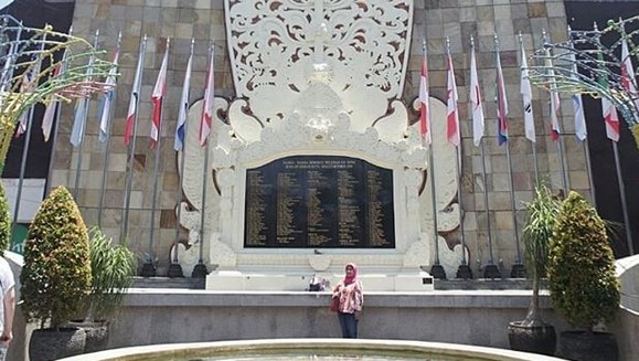 monumen bom legian bali, museum tugu peringatan ground zero
