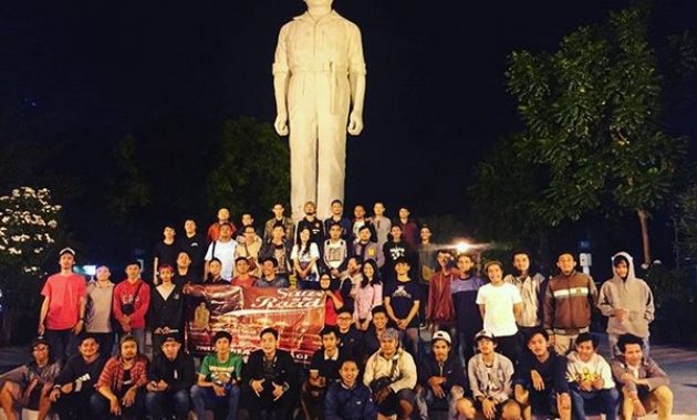 monumen suryo, salah satu bukti kuat sejarah di indonesia