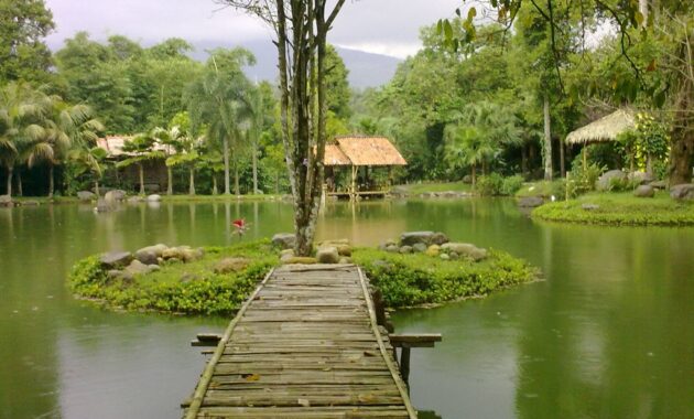 nomor 1 dan 3 lagi hits, 57 tempat wisata di semarang