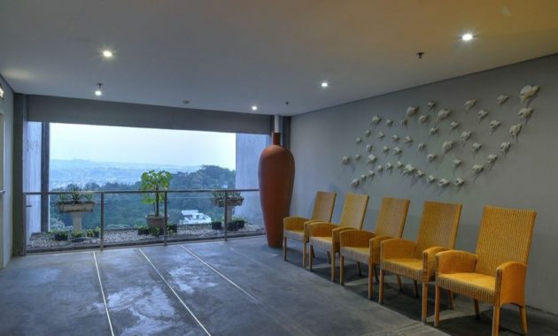 oak tree hotel semarang, tempat menginap kalangan kelas menengah dengan harga mulai rp527.250