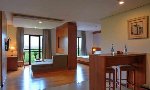 oak tree hotel semarang, tempat menginap kalangan kelas menengah dengan harga mulai rp527.250