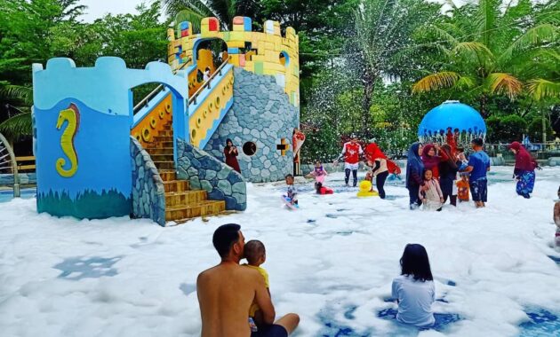 opi water fun, punya seluncuran sepanjang 111 meter, Peminat Wisata Air, Rute Menuju Lokasi, Berbagai Wahana , Harga Tiket Masuk , Fasilitas