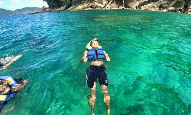 pantai bolu bolu malang bisa snorkeling?