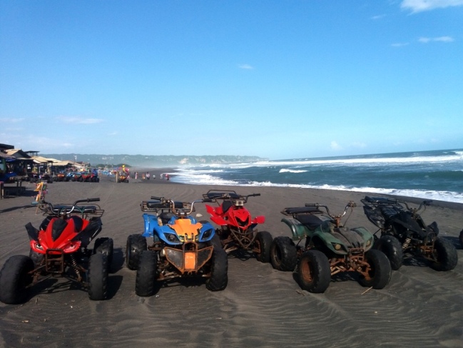 fasilitas di pantai depok, harga tiket masuk pantai depok, keindahan pantai depok, kuliner pantai depok, lokasi pantai depok, objek wisata di pantai depok, pantai depok, rekreasi di pantai depok, tiket masuk pantai depok, pantai depok bantul: harga tiket, daya tarik, aktivitas, fasilitas dll