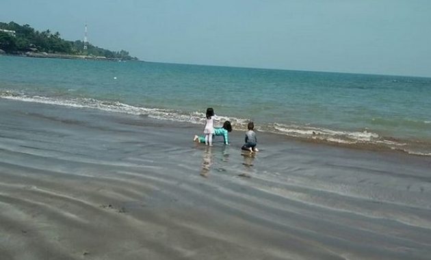 pantai jambu, jajaran pantai yang berbeda di kawasan anyer