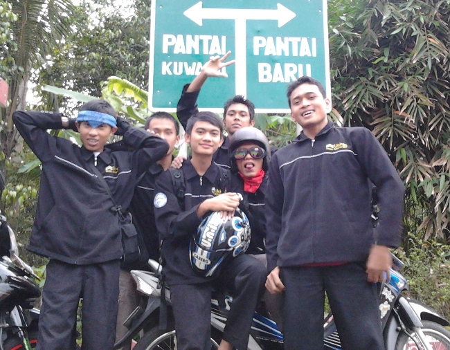 daya tarik pantai kuwaru, fasilitas pantai kuwaru, harga tiket masuk pantai kuwaru, harga tiket pantai kuwaru, hotel dekat pantai kuwaru, keindahan pantai kuwaru, lokasi pantai kuwaru, pantai kuwaru, penginapan dekat pantai kuwaru, rute menuju lokasi pantai kuwaru, rute pantai kuwaru, tiket masuk pantai kuwaru, wisata di dekat pantai kuwaru, wisata pantai kuwaru, pantai kuwaru: harga tiket, daya tarik, aktivitas seru, fasilitas dll