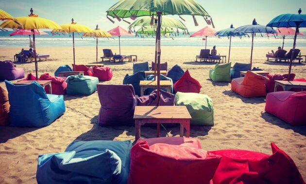 pantai legian bali, favorit para wisatawan, Harga Tiket Masuk, Daya Tarik , Kehidupan Malam Hari , Jalan Menuju Lokasi, Wisata Lainnya