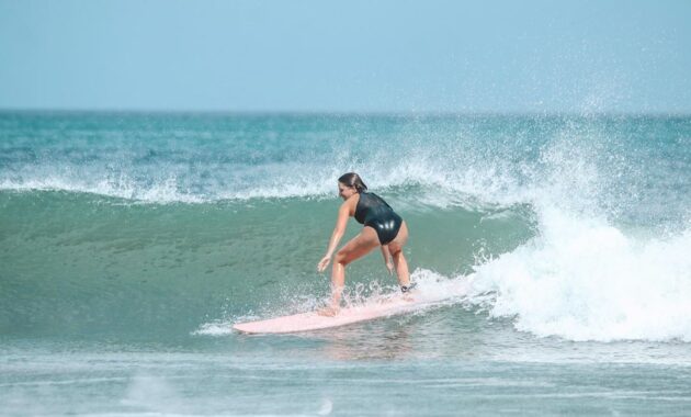 pantai legian bali, favorit para wisatawan, Harga Tiket Masuk, Daya Tarik , Kehidupan Malam Hari , Jalan Menuju Lokasi, Wisata Lainnya
