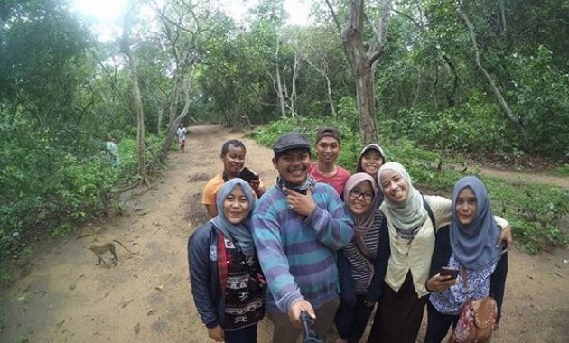 pantai nepa madura, Tidak Diragukan, Rute Menuju Lokasi, Pesona Menakjubkan, Suasana Asri, Harga Tiket Masuk 