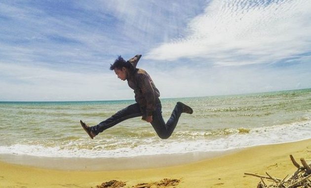 pantai nepa madura, Tidak Diragukan, Rute Menuju Lokasi, Pesona Menakjubkan, Suasana Asri, Harga Tiket Masuk 