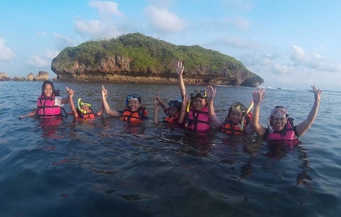aktivitas seru pantai ngandong, harga tiket pantai ngandong, liburan ke pantai ngandong, pantai ngandong, pantai ngandong gunung kidul, pantai ngandong jogja, tiket masuk pantai ngandong, wisata pantai ngandong, pantai ngandong: harga tiket, daya tarik, aktivitas seru, fasilitas dll