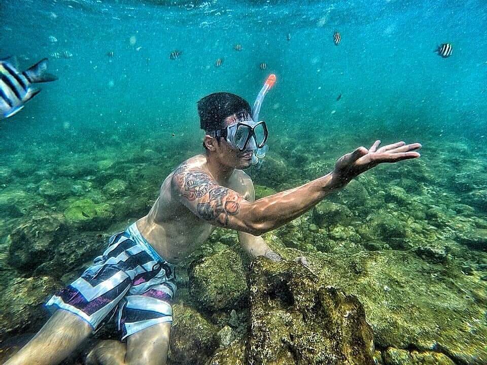 foto pantai nglambor, harga tiket pantai nglambor, pantai nglambor, pantai nglambor gunung kidul, pantai nglambor jogja, tiket pantai nglambor, pantai nglambor: harga tiket, aktivitas seru, daya tarik, tips liburan dll