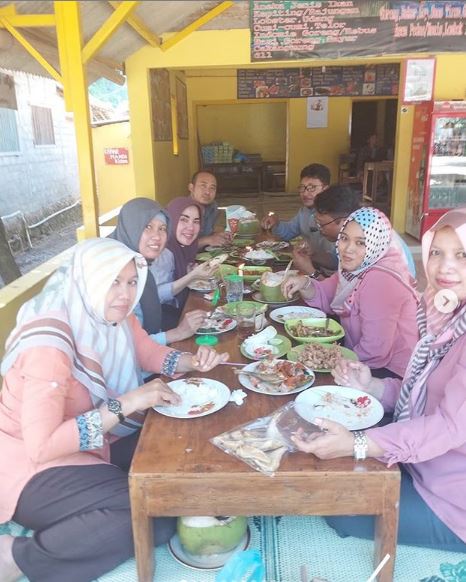 fasilitas pantai ngobaran, harga tiket pantai ngobaran, lokasi pantai ngobaran, pantai ngobaran, pantai ngobaran gunung kidul, rute pantai ngobaran, tiket masuk pantai ngobaran, wisata pantai ngobaran, wisata pantai ngobaran gunung kidul, pantai ngobaran, sensasi liburan wisata eksotis ala ‘bali’ di jogja