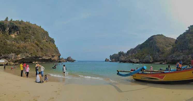aktivitas di pantai ngrenehan, alamat pantai ngrenehan, fasilitas pantai ngrenehan, harga tiket masuk pantai ngrenehan, harga tiket pantai ngrenehan, lokasi pantai ngrenehan, pantai ngrenehan, pesona pantai ngrenehan, rute pantai ngrenehan, tiket masuk pantai ngrenehan, pantai ngrenehan jogja: harga tiket, daya tarik, aktivitas seru dll