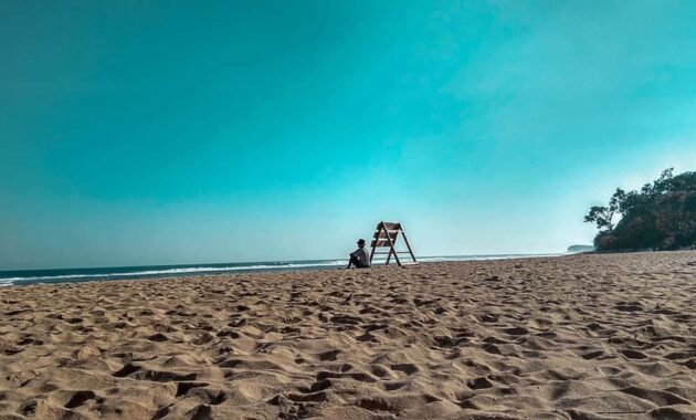 pantai pasir panjang malang, Wisata Bahari, Rute Menuju Pantai, Harga Tiket Masuk, Wisata Keluarga, Penginapan