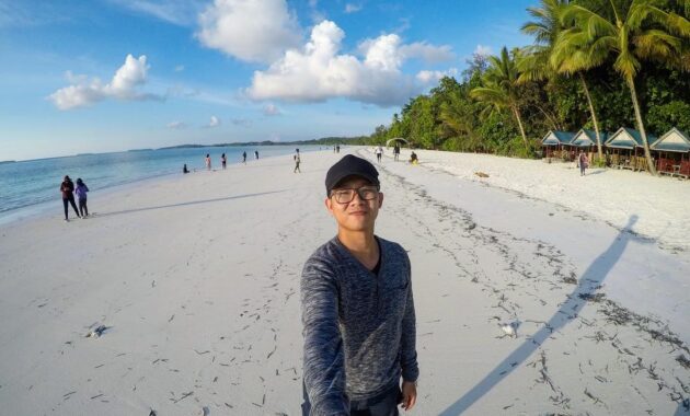 pantai pasir panjang malang, Wisata Bahari, Rute Menuju Pantai, Harga Tiket Masuk, Wisata Keluarga, Penginapan
