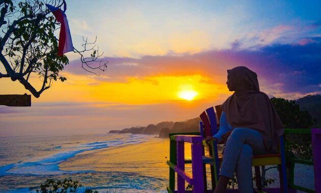 pantai pasir panjang malang, Wisata Bahari, Rute Menuju Pantai, Harga Tiket Masuk, Wisata Keluarga, Penginapan