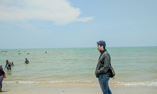 pantai ria gresik, Pantai di Gresik, Dua Lokasi, Keelokannya , Lokasi Dimana, Buka Jam Berapa