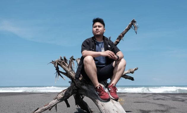 pantai samas srigading bantul jogja