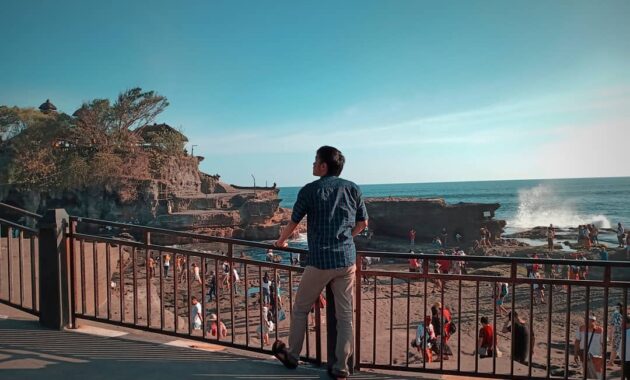 pantai tanah lot bali