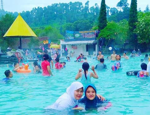 fasilitas pemandian air panas ciwalini, harga tiket masuk pemandian air panas ciwalini, harga tiket pemandian air panas ciwalini, lokasi pemandian air panas ciwalini, pemandian air panas ciwalini, rute menuju pemandian air panas ciwalini, tiket pemandian air panas ciwalini, wahana pemandian air panas ciwalini, pemandian air panas ciwalini, harga tiket masuk, wahana seru, fasiltias dll