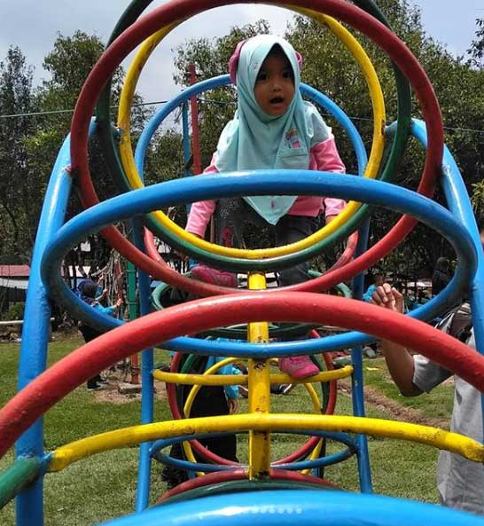 fasilitas pemandian air panas ciwalini, harga tiket masuk pemandian air panas ciwalini, harga tiket pemandian air panas ciwalini, lokasi pemandian air panas ciwalini, pemandian air panas ciwalini, rute menuju pemandian air panas ciwalini, tiket pemandian air panas ciwalini, wahana pemandian air panas ciwalini, pemandian air panas ciwalini, harga tiket masuk, wahana seru, fasiltias dll