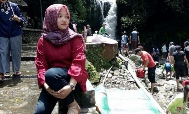 pemandian air panas guci: selain untuk relaksasi, katanya tempat wisata ini dapat menyembuhkan penyakit lho!