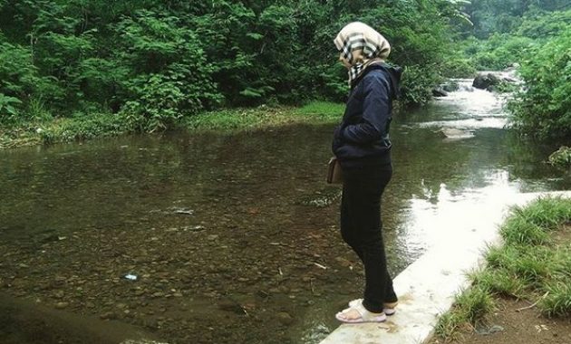 pemandian mata air senjoyo salatiga yang masih alami dan kuno, Rute Perjalanan, Daya Tarik Wisata, Cerita Misteri, Fasilitas