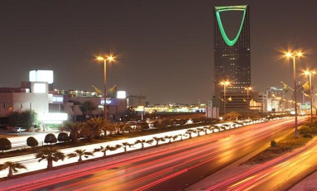 Perayaan Pergantian Malam Acara Tahun Baru di Wilayah Negara Arab Saudi Dilarang Kah?