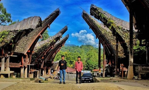 pesona batu mongana toraja utara sulawesi selatan