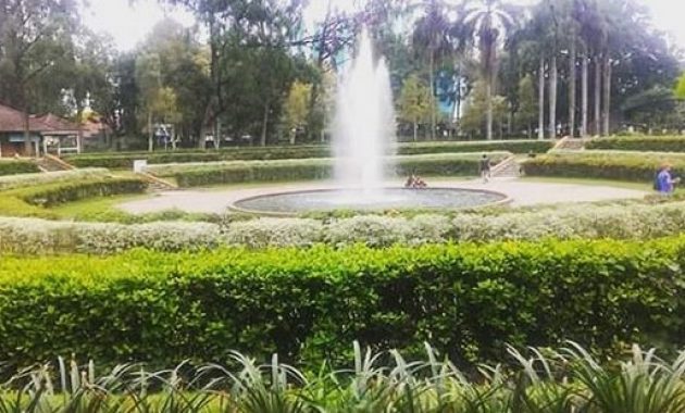 piknik bersama keluarga ke taman bunga wiladatika cibubur
