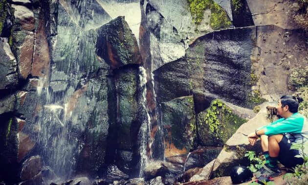 potret keindahan coban supit urang, surga tersembunyi di pujon malang, Harga Tiket Masuk, Jalan Menuju Lokasi, Fasilitas, Sekilas Coban Supit Urang, Pesona Coban Supit Urang