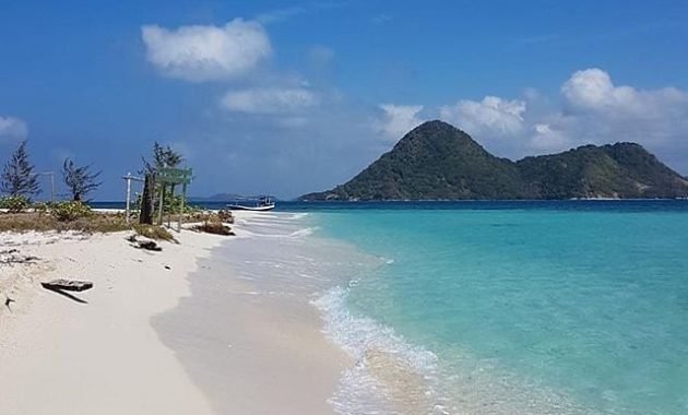 pulau noko gresik, Bahasa Bawean, Pasir Lembut, Keindahan Lokasi, Menjaga Ekosistem, Akses Menuju Lokasi