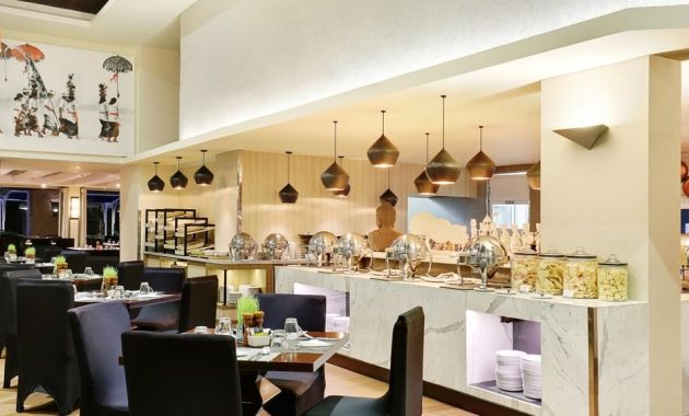 pullman bali, hotel bintang lima dengan fasilitas lengkap yang letaknya di pinggir pantai legian