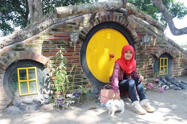 daya tarik rabbit park, fasilitas rabbit park, harga tiket masuk rabbit park, harga tiket rabbit park, kegiatan seru di rabbit park, rabbit park, rabbit park blitar, wahana rabbit park, wisata rabbit park, rabbit park blitar: harga tiket, daya tarik, spot foto instagramable dll, Informasi Umum, Lokasi Wisata Rabbit Park Blitar, Rute Wisata Rabbit Park Blitar, Harga Tiket Masuk Wisata Rabbit Park, Daya Tarik