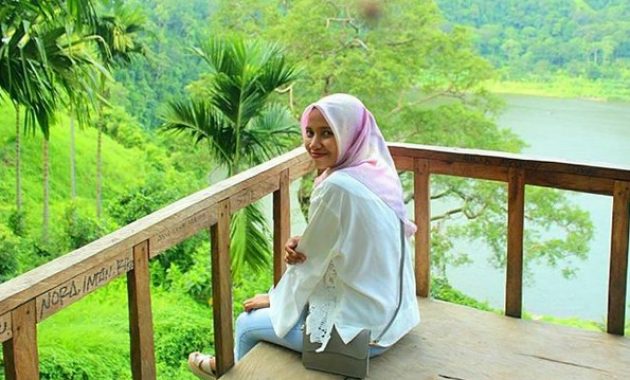 ranu bedali, wisata indah yang belum terkenal milik kota lumajang