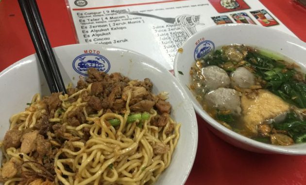 rekomendasi 7 tempat makan mie ayam enak di bogor