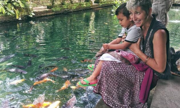 rio dewanto dan atiqah hasiholan sudah ke pura gunung kawi sebatu, kamu kapan?, Harga Tiket Masuk, Sejarah Singkat , Berburu Misteri, Candi Gunung Kawi Atau Candi Tebing Kawi, Wisata di Sekitar