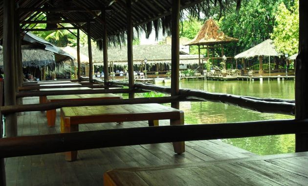 rumah makan saung talaga