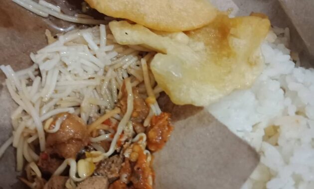sego banting cak san, kuliner malam paling joss di malang, Daftar Harga Menu, Daftar Harga Minuman, Jalan Menuju Lokasi, Asal Usul Sego Banting, Keistimewaan 