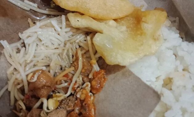 sego banting cak san, kuliner malam paling joss di malang, Daftar Harga Menu, Daftar Harga Minuman, Jalan Menuju Lokasi, Asal Usul Sego Banting, Keistimewaan 