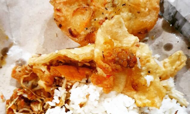 Sego Banting Cak San, Kuliner Malam Paling Joss di Malang