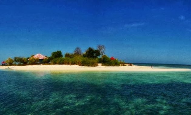 selain losari, ini daftar pantai di makassar yang akan bikin kamu pengen balik lagi