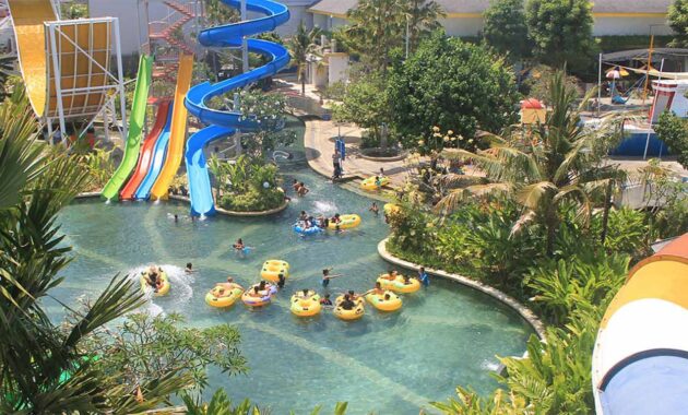 Sensasi Foam Party Sambil Nge-live DJ Performance di Circus Waterpark Bali