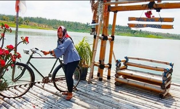 sensasi luar biasa dari waduk sangiran
