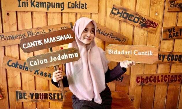 serunya berwisata di kampung coklat blitar, bersenang-senang sambil belajar, Harga Tiket Masuk, Jalan Menuju Lokasi, Fasilitas, Mengenai Kampung Cokelat
