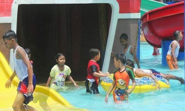 serunya menghabiskan liburan di gerbang mas bahari waterpark tegal