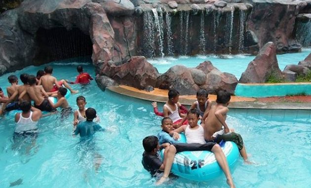 serunya menghabiskan liburan di gerbang mas bahari waterpark tegal